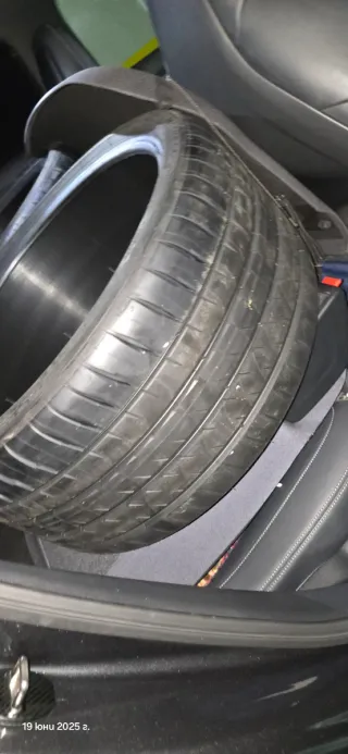 Llantas Audi Sport RS3 19 5x112con neomaticos