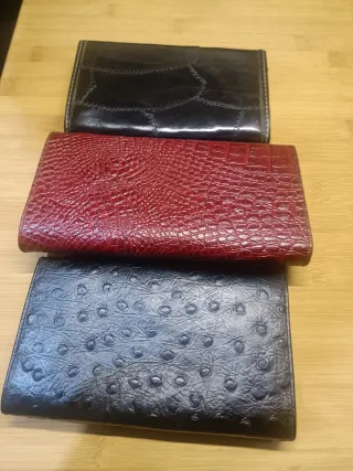 Lote 3 Carteras Piel Negra y Roja