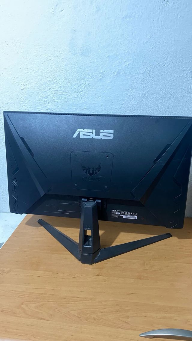 Monitor Asus TUF Gaming 27