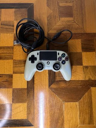 PS4 (PlayStation 4) | 1 TB | + Giochi |