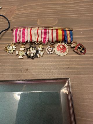 Colección medallas y objetos militares