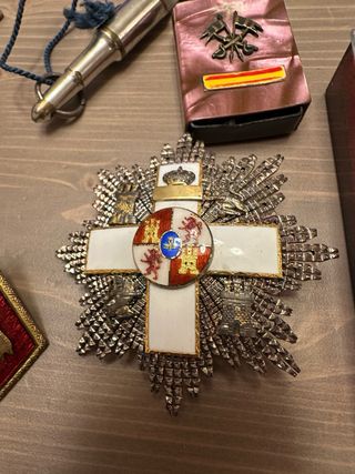 Colección medallas y objetos militares