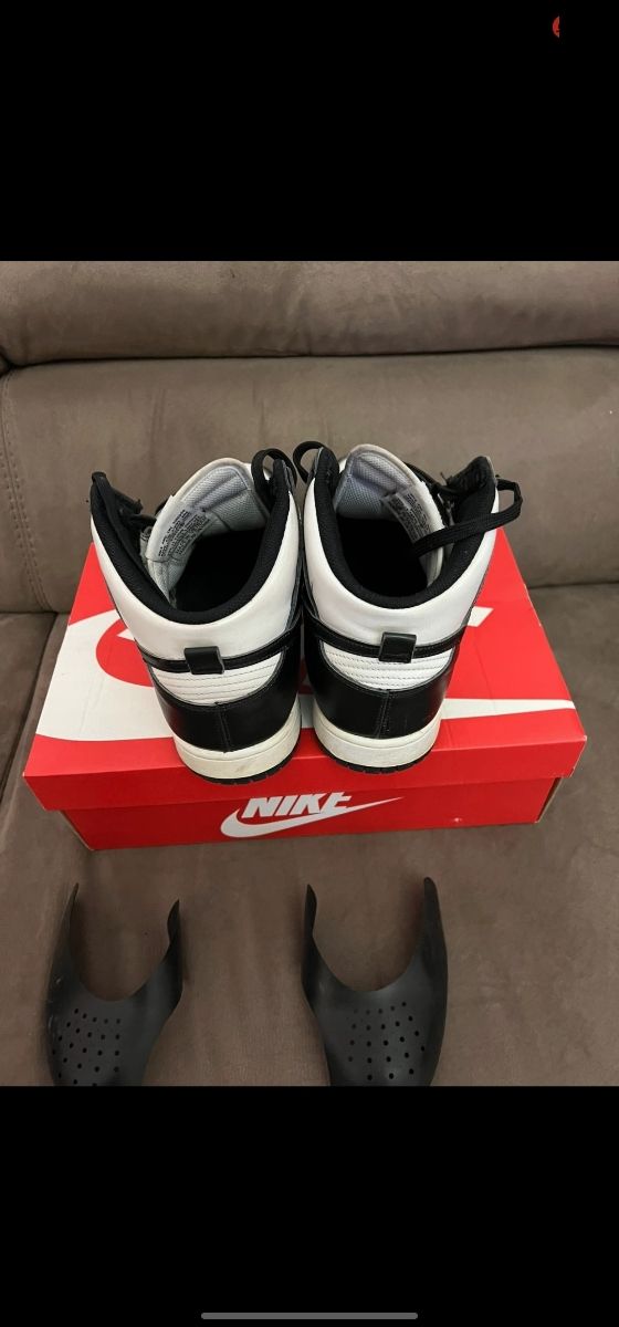 Nike Dunk High sneakers nere e bianche