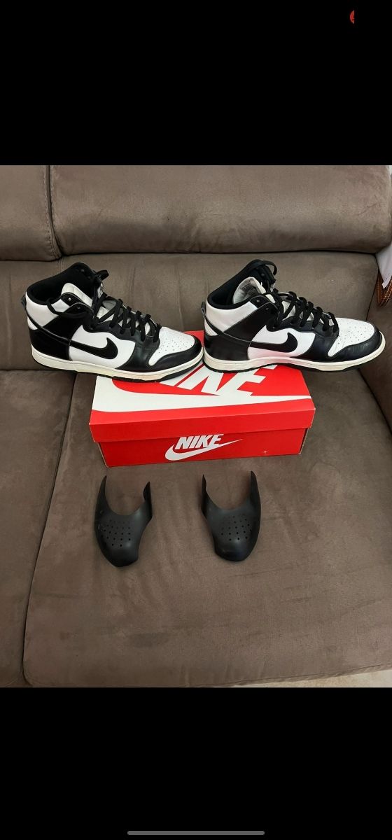 Nike Dunk High sneakers nere e bianche