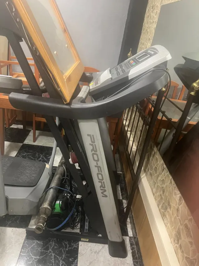 Mobiliario de peluquería venta por cierre de local