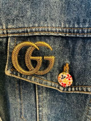 Spilla Gucci Vintage Logo Doppia G Coccodrillo Oro
