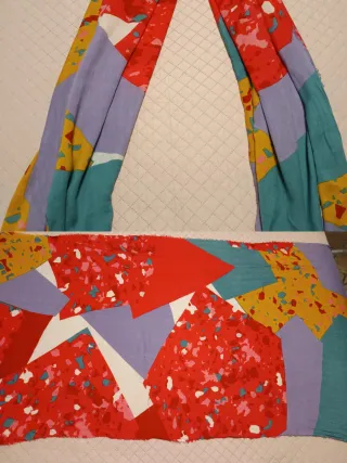 Pañuelo con  diseño abstracto Jo&Mr. Joe 72x188 cm