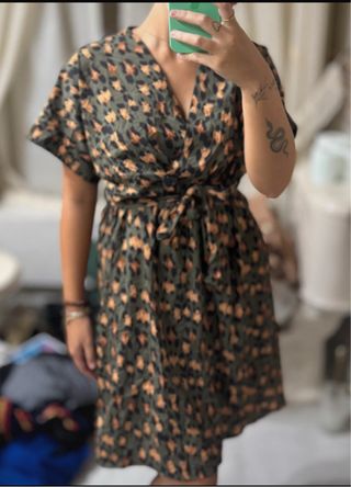 Vestido corto estampado animal print