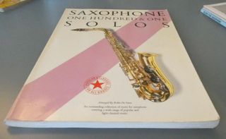 Saxofón: Ciento una Partituras, Solos 1986