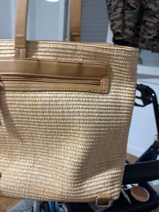 Bolso de rafia y piel
