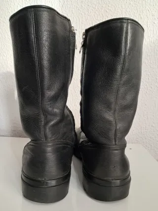 Stivali vintage in pelle nera