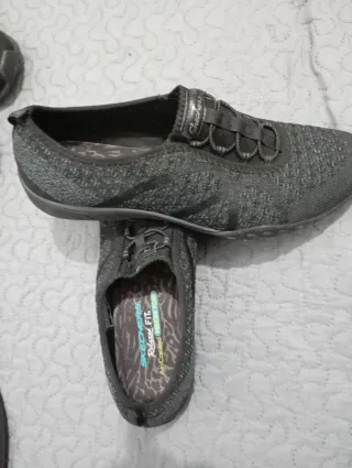 Zapatillas Skechers Mujer Negras/Grises