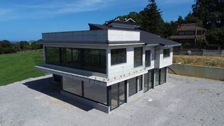 Chalet Independiente en Venta