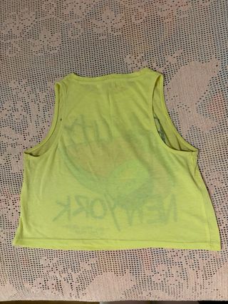Camiseta corta
