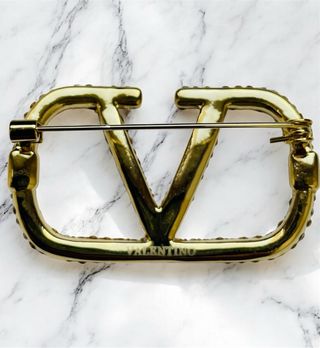 Spilla Valentino Logo V Strass Oro Argento