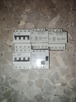 Interruptores y diferenciales