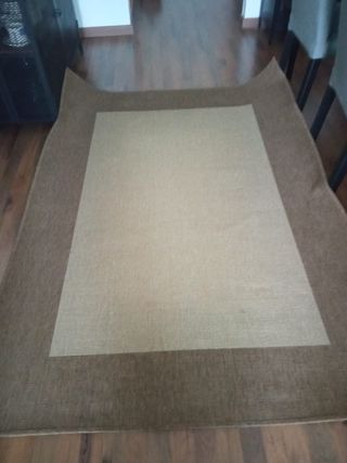 Tappeto in juta beige e marrone