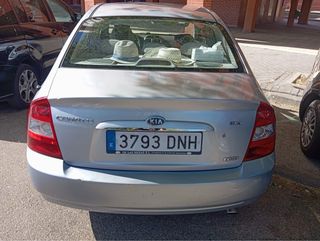 KIA Cerato 2005