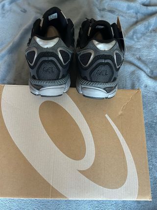 Asics Gel NYC Negro/Plata