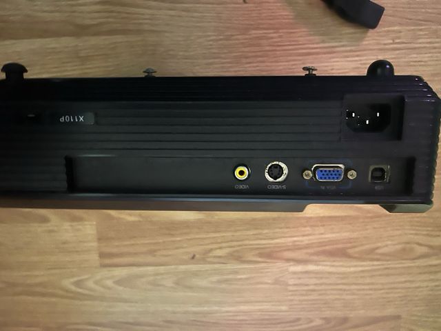 Proyector Acer X110P DLP