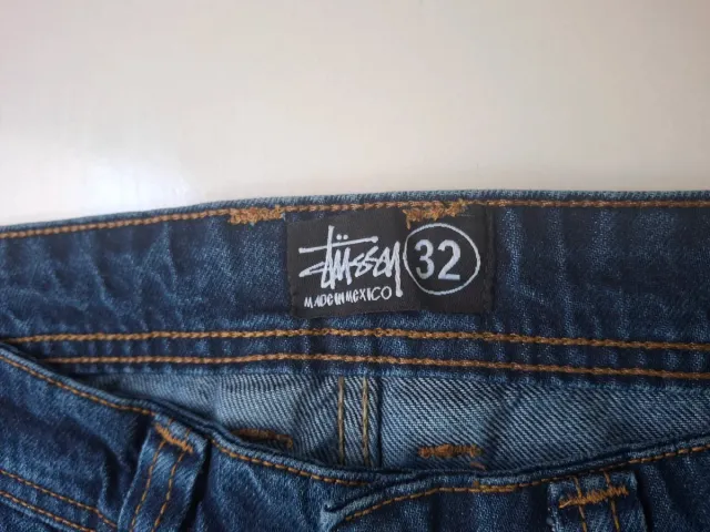 Pantalón vaquero Stüssy azull marino. ¡Como nuevo!