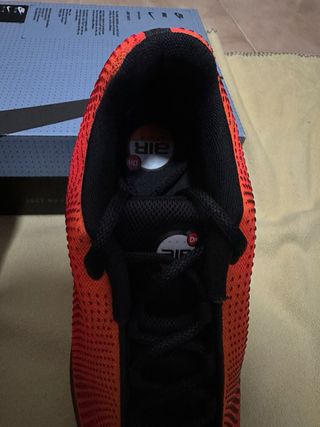 Zapatillas Nike Air Max DN Talla 43 Rojas/Naranjas