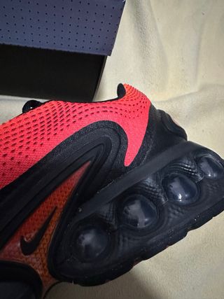 Zapatillas Nike Air Max DN Talla 43 Rojas/Naranjas