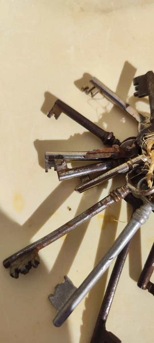 Lote llaves antiguas hierro forjado