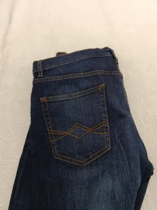 Pantalón vaquero azul