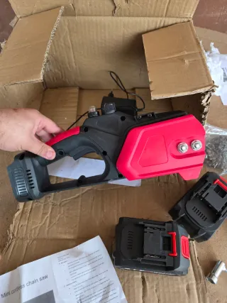 Motosierra a batería 21V