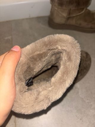 Botas de pelo beige/marrón nuevas