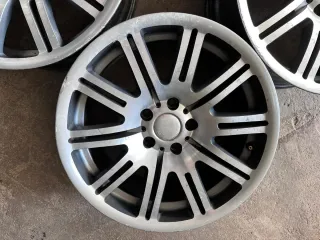 Llantas de aleación plateadas