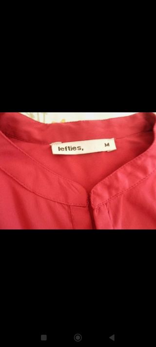 Blusa burdeos con botones