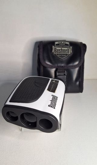 Telémetro Rangefinder Bushnell