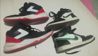 Zapatillas /Botas deportivas 38
( 2 pares) 