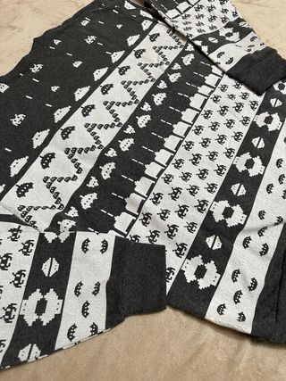 Felpa uomo grigia con fantasia Space Invaders