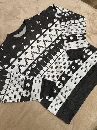 Felpa uomo grigia con fantasia Space Invaders