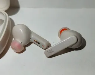 Cascos JBL Live Pro+ TWS Bluetooth Beige