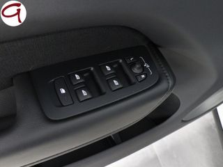 Volvo XC60 B4 D Momentum Pro Auto 145 kW (197 CV)