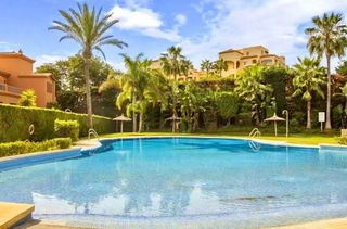 Piso en venta en Paraíso - Atalaya- Benamara en Estepona