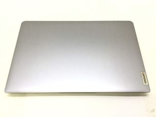 pc portatil lenovo 82rk