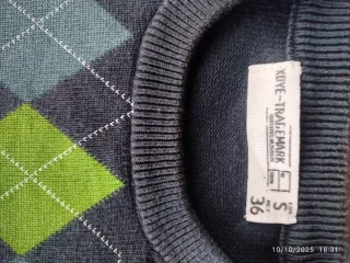 Jersey Pull&Bear Argyle Azul y Verde Talla S