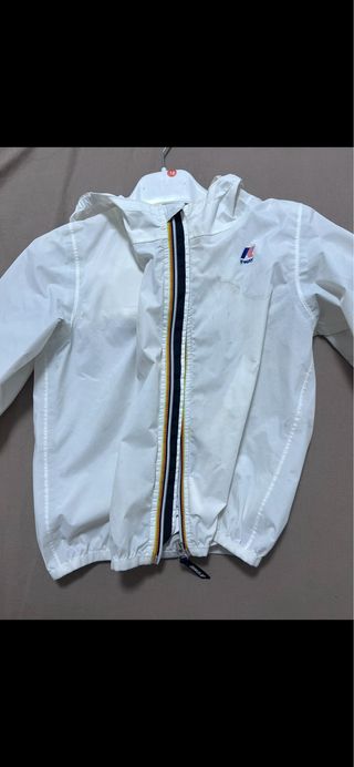 Giubbino K-Way antipioggia bambini bianco
anni 2