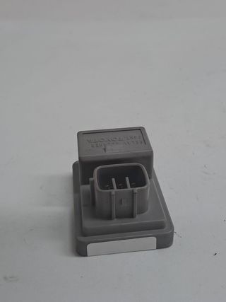 MODULO ELECTRONICO LEXUS IS 300 (JCE10) (18)