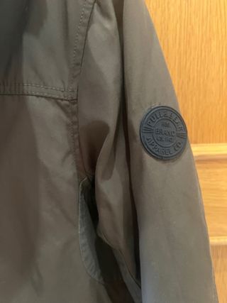 Chaqueta Pull&Bear verde militar/marrón