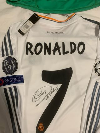 Lote Camisetas Firmadas CR7 y Casillas