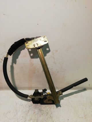 ELEVALUNAS TRASERO IZQUIERDO MG SERIE 200 (RF) (3)
