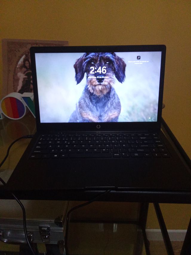 Ordenador portátil negro