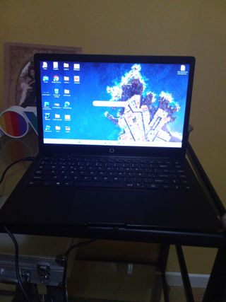 Ordenador portátil negro