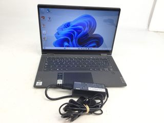 pc portatil lenovo 81x1